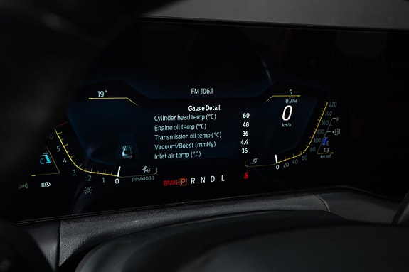 Ford Mustang 13 of 29