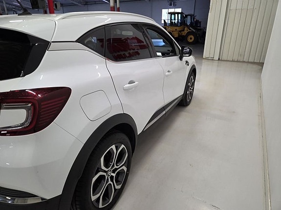 Renault Captur 6 of 10