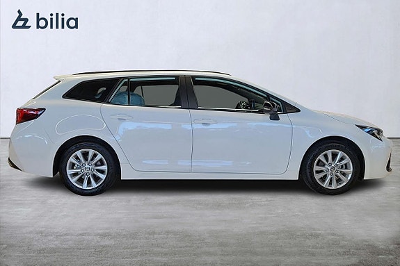 Toyota Corolla 17 of 20