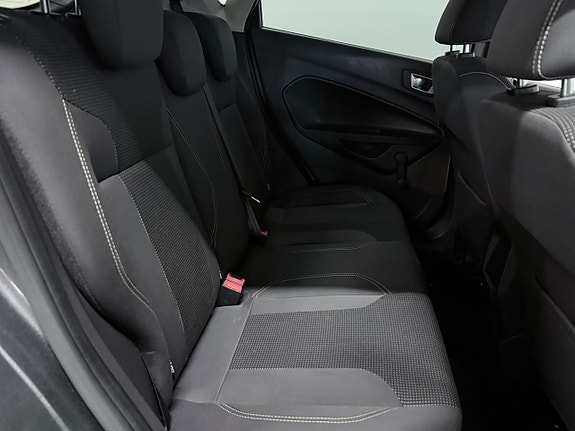 Ford Fiesta 11 of 22