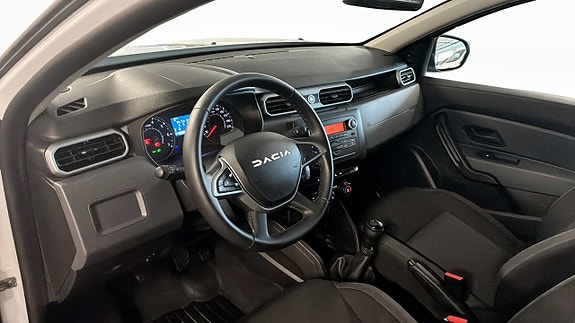 Dacia Duster 4 of 12
