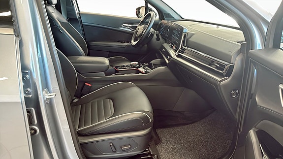 Kia Sportage 3 of 21