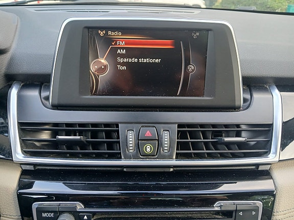 BMW 220d 14 of 23
