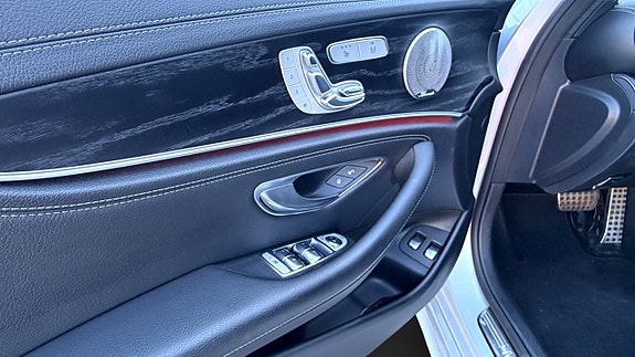 Mercedes-Benz E220 d 21 of 23