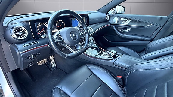 Mercedes-Benz E220 d 13 of 23