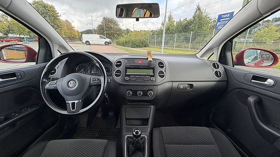 Volkswagen Golf Plus 2 of 15
