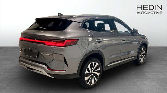 BYD SEAL U