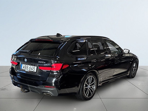BMW 530e 6 of 25