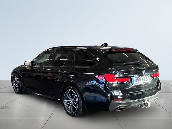 BMW 530e 5 of 25
