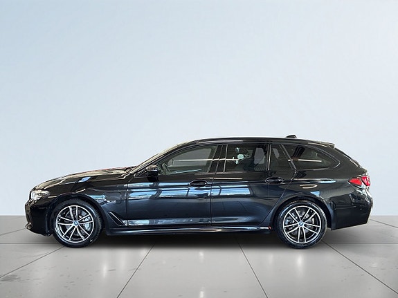 BMW 530e 4 of 25