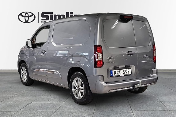 Toyota Proace City 2 of 14