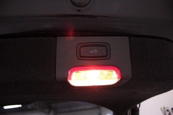 Porsche Cayenne 22 of 30