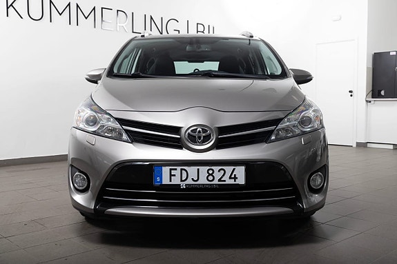 Toyota Verso 8 of 22