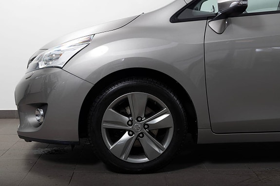 Toyota Verso 4 of 22