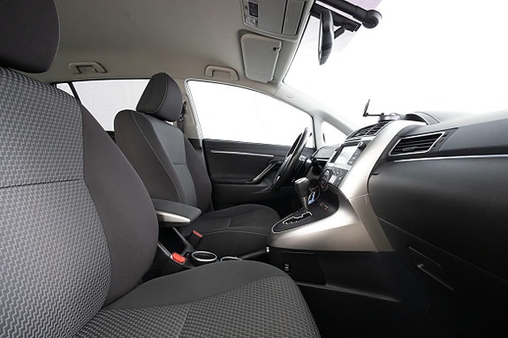 Toyota Verso 14 of 22