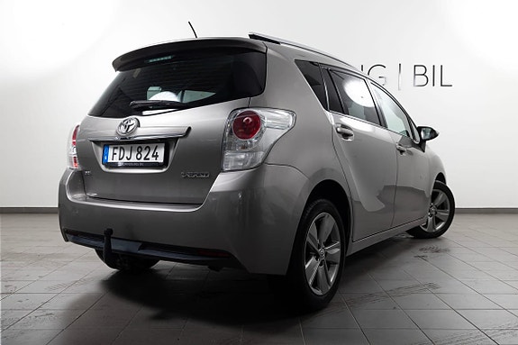 Toyota Verso 12 of 22