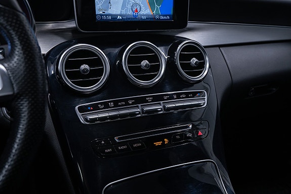 Mercedes-Benz C220 d 18 of 23