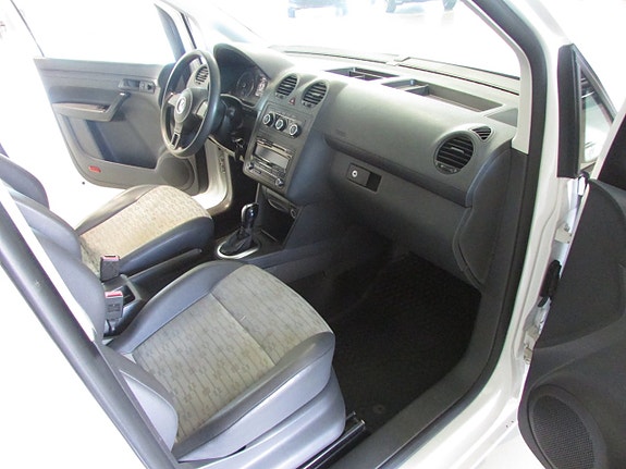 Volkswagen Caddy 12 of 16