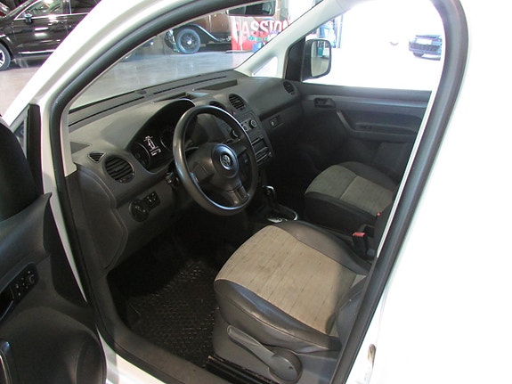 Volkswagen Caddy 11 of 16