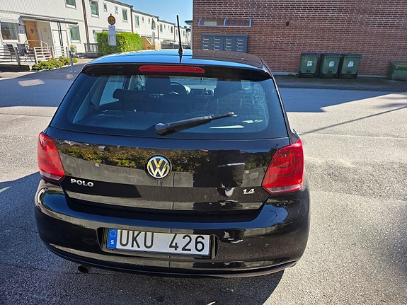 Volkswagen Polo 8 of 13