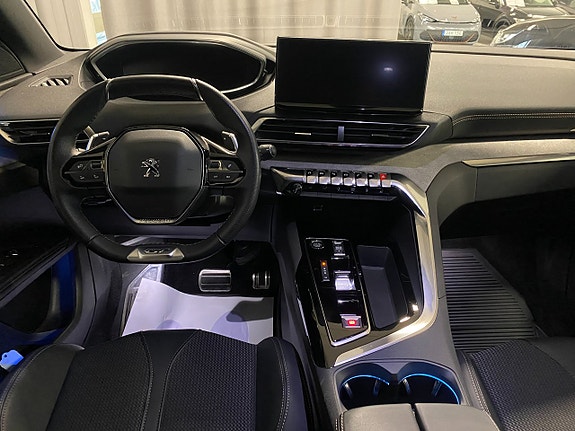 Peugeot 3008 8 of 24