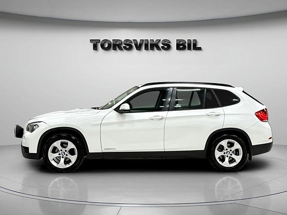 BMW X1 3 of 25