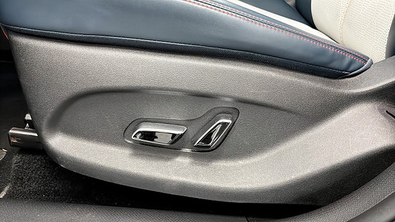 BYD Atto 3 12 of 19