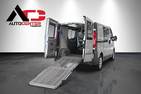 Opel Vivaro 5 of 12