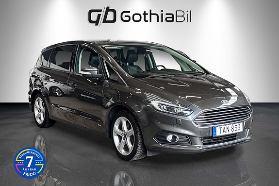 Ford S-MAX 3 of 26