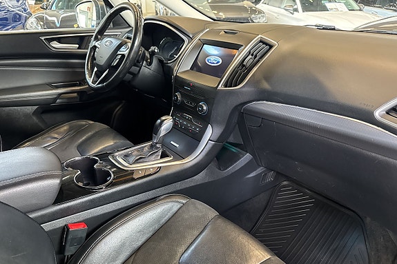 Ford S-MAX 10 of 26