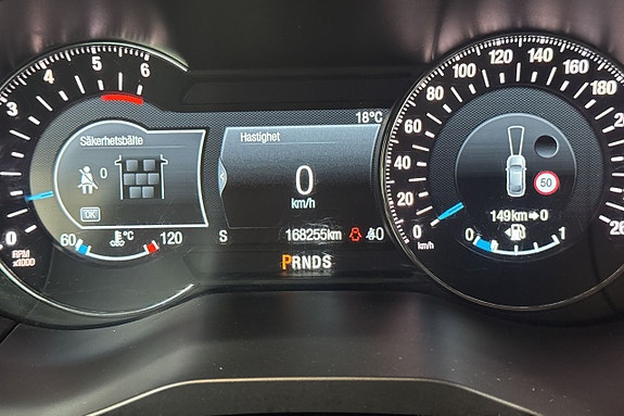 Ford S-MAX 17 of 26