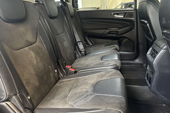 Ford S-MAX 12 of 26