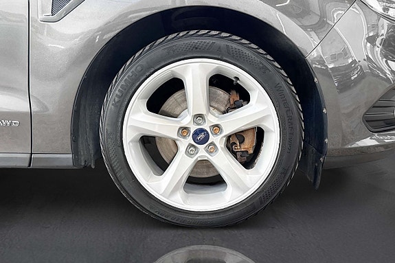 Ford S-MAX 9 of 26