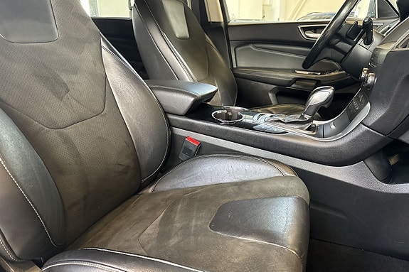 Ford S-MAX 11 of 26