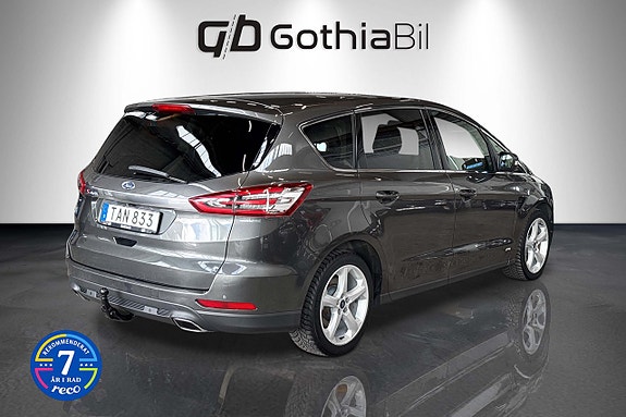 Ford S-MAX 5 of 26