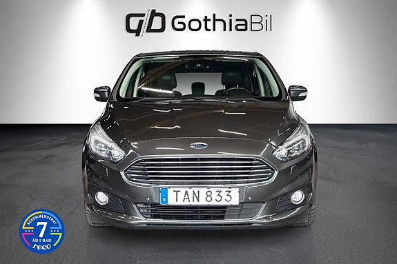 Ford S-MAX 2 of 26