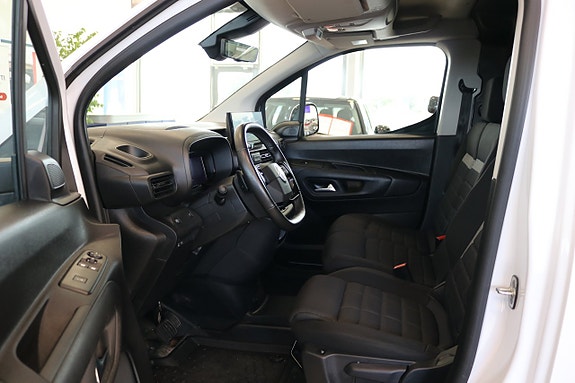 Citroen Berlingo 12 of 28