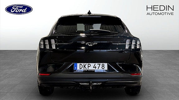 Ford Mustang Mach-E 7 of 9