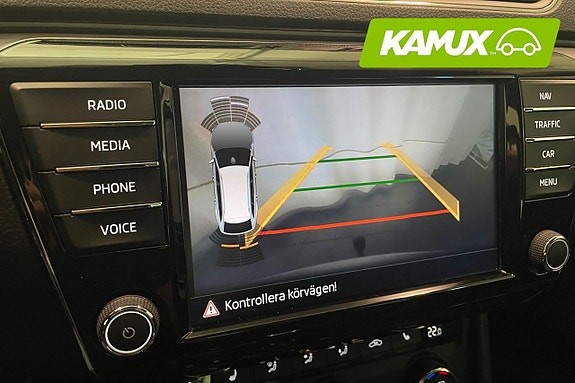 Skoda Superb 13 of 19