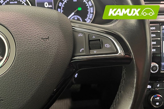 Skoda Superb 17 of 19