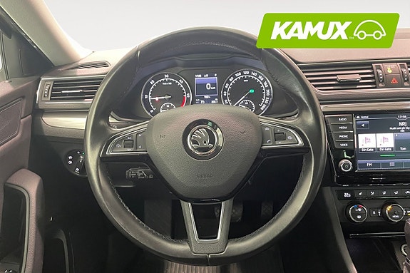 Skoda Superb 9 of 19