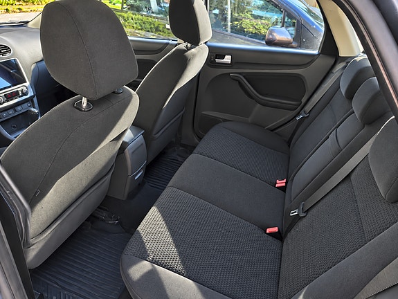 Ford Focus 10 of 10