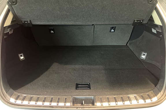 Lexus NX300h 20 of 21