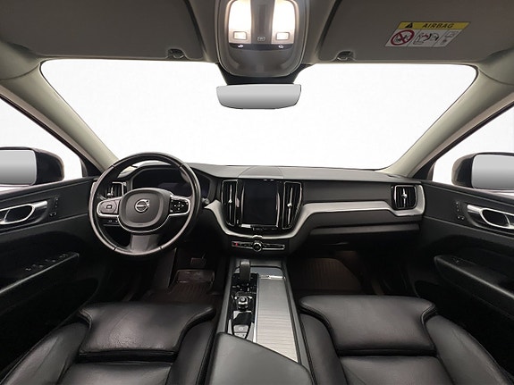 Volvo XC60 15 of 30