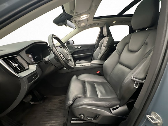 Volvo XC60 9 of 30
