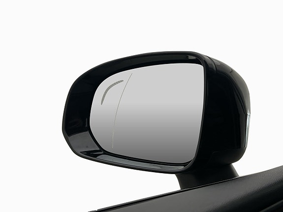 Volvo XC60 28 of 30