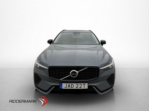 Volvo XC60 2 of 30