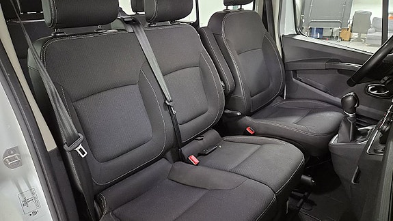 Renault Trafic 18 of 27