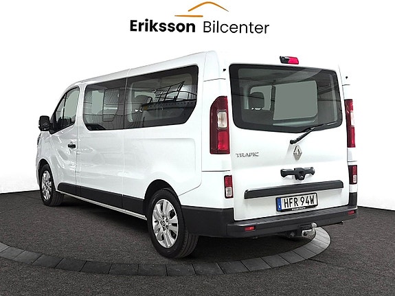Renault Trafic 4 of 27