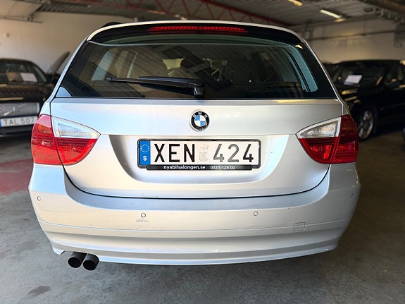 BMW 325i 11 of 11